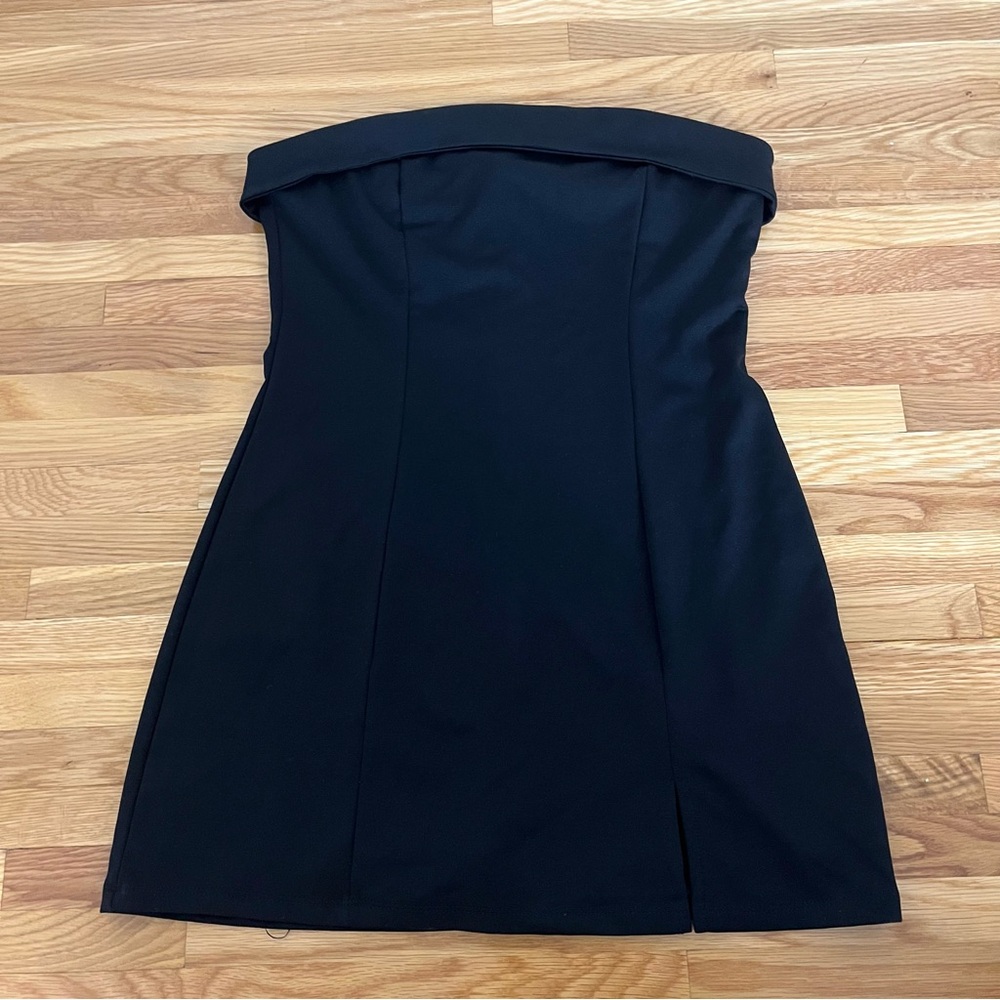 KENDALL AND KYLIE Black Strapless Dress